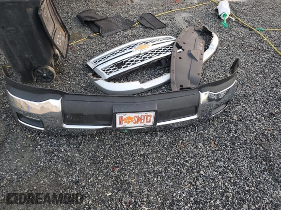 2015 Chevrolet Silverado 1500 LT with VIN 1GCRCREC1FZ431764, listed as a Copart auction lot 80342874 with 143,658 mi miles and Salvage Title. Bid and sale history available at DreamBid. Image 12.