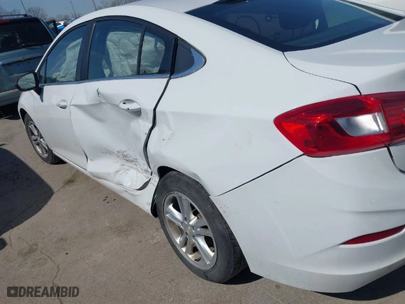 2017 Chevrolet Cruze LT with VIN 1G1BE5SM8H7234616, listed as a IAAI auction lot 41663738 with 104,277 mi miles. Bid and sale history available at carsss.com. Image 14.