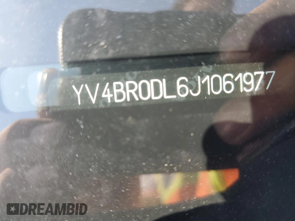 2018 Volvo XC60 Inscription Expression with VIN YV4BR0DL6J1061977, listed as a Copart auction lot 61066925 with 196,773 mi miles and Clean title. Bid and sale history available at DreamBid. Image 13.