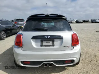 2016 MINI Hardtop S with VIN WMWXP7C54G2A42969, listed as a Copart auction lot 53910995 with 92,207 mi miles and Salvage title. Bid and sale history available at DreamBid. Image 6.