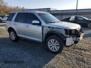 2013 Land Rover LR2 z VIN SALFR2BG1DH359489, wystawiony jako Copart lot #43115765 z przebiegiem 168 574 mil mil oraz Szkoda całkowita • Salvage title. Historia ofert i sprzedaży dostępna na DreamBid. Obrazek 4.