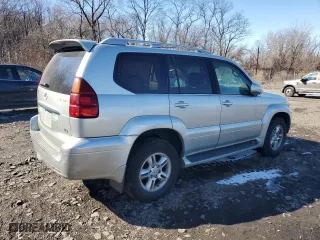 2005 Lexus GX 470 with VIN JTJBT20X450081856, listed as a Copart auction lot 46337545 with 382,956 mi miles and Clean Title. Bid and sale history available at carsss.com. Image 3.