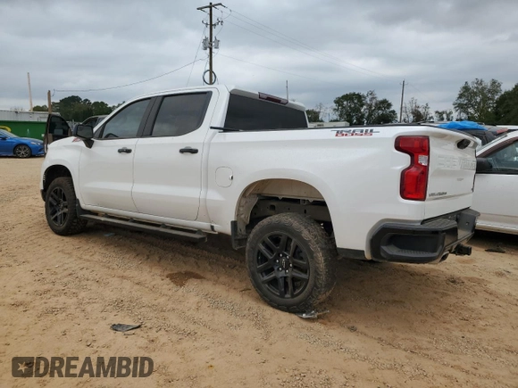 2022 Chevrolet Silverado 1500 LT Trail Boss with VIN 3GCUDFED1NG671782, listed as a Copart auction lot 81838534 with 42,763 mi miles and Salvage Title. Bid and sale history available at DreamBid. Image 2.