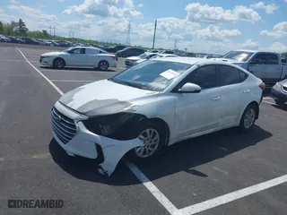 2017 Hyundai Elantra SE with VIN 5NPD74LF4HH209213, listed as a IAAI auction lot 42019358 with 175,095 mi miles. Bid and sale history available at carsss.com. Image 17.