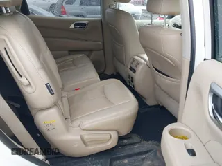 2018 Nissan Pathfinder SL with VIN 5N1DR2MN9JC655651, listed as a IAAI auction lot 41422408 with 106,800 mi miles. Bid and sale history available at carsss.com. Image 8.