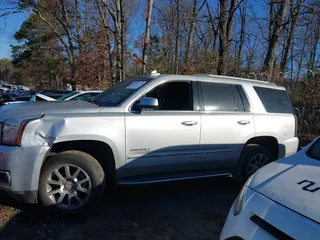 2018 GMC Yukon Denali with VIN 1GKS1CKJ9JR241330, listed as a IAAI auction lot 41180538 with 100,300 mi miles. Bid and sale history available at carsss.com. Image 14.
