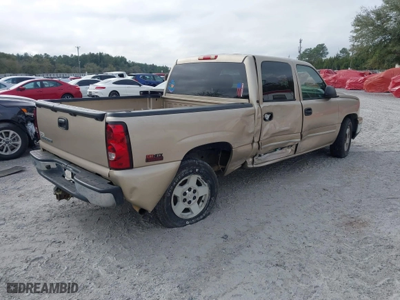 2006 Chevrolet Silverado 1500 LT1 with VIN 2GCEC13T161155954, listed as a IAAI auction lot 41643598 with 222,321 mi miles. Bid and sale history available at carsss.com. Image 4.