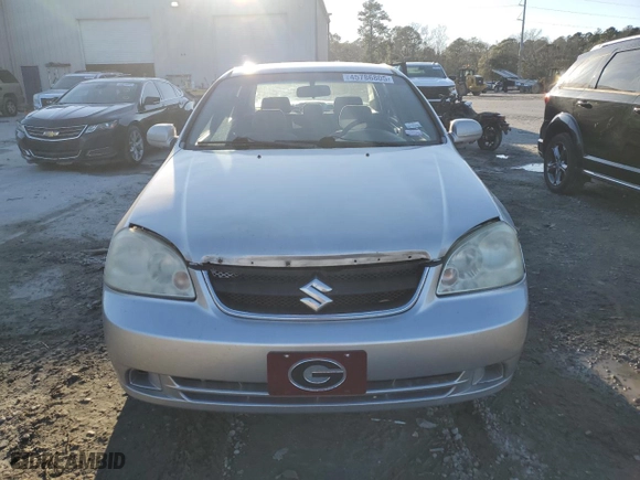 2007 Suzuki Forenza with VIN KL5JD56Z87K640876, listed as a Copart auction lot 45786805 with 243,916 mi miles and Salvage Title. Bid and sale history available at carsss.com. Image 5.