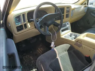 2007 Chevrolet Silverado 1500 Classic LT1 with VIN 1GCEC19Z77E138572, listed as a Copart auction lot 74812114 with 283,621 mi miles and Salvage Title. Bid and sale history available at carsss.com. Image 8.