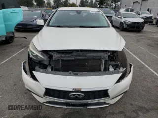 2017 Infiniti QX30 Sport with VIN SJKCH5CP1HA039582, listed as a Copart auction lot 43750455 with 72,068 mi miles and Salvage title. Bid and sale history available at DreamBid. Image 5.