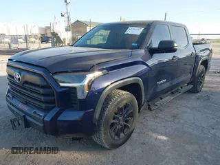 2022 Toyota Tundra 2WD SR5 with VIN 5TFLA5AB1NX001969, listed as a IAAI auction lot 41792254 with 76,862 mi miles. Bid and sale history available at carsss.com. Image 17.