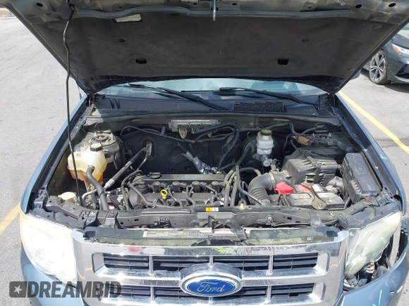 2011 Ford Escape Limited with VIN 1FMCU0E78BKB28559, listed as a IAAI auction lot 41951972 with 213,913 mi miles. Bid and sale history available at carsss.com. Image 10.