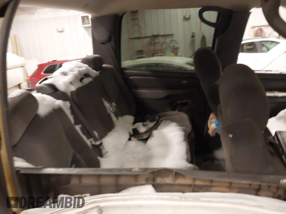 2006 Chevrolet Silverado 1500 with VIN 1GBHC23246F128626, listed as a IAAI auction lot 41574542 with Not Provided miles and . Bid and sale history available at DreamBid. Image 8.