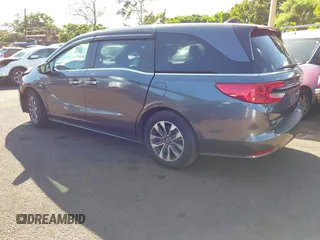 2023 Honda Odyssey EX-L with VIN 5FNRL6H65PB002896, listed as a IAAI auction lot 41559502 with 82,390 mi miles. Bid and sale history available at carsss.com. Image 3.