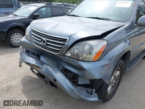 2007 Lexus GX with VIN JTJBT20X070137598, listed as a IAAI auction lot 42147871 with 171,886 mi miles. Bid and sale history available at carsss.com. Image 6.