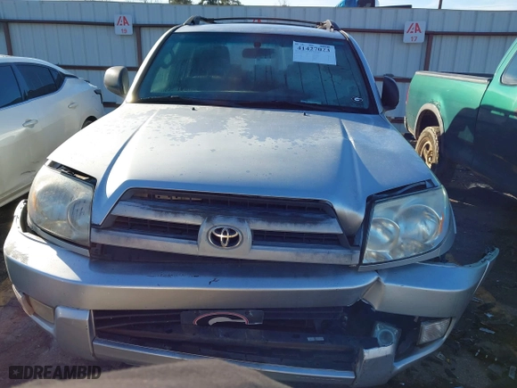 2003 Toyota 4Runner SR5 with VIN JTEZU14R230015626, listed as a IAAI auction lot 41427023 with 183,918 mi miles. Bid and sale history available at carsss.com. Image 12.