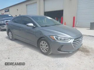 2018 Hyundai Elantra SE z VIN KMHD74LF1JU477482, wystawiony jako IAAI lot #42067227 z przebiegiem 143 901 mil mil oraz . Historia ofert i sprzedaży dostępna na DreamBid. Obrazek 1.