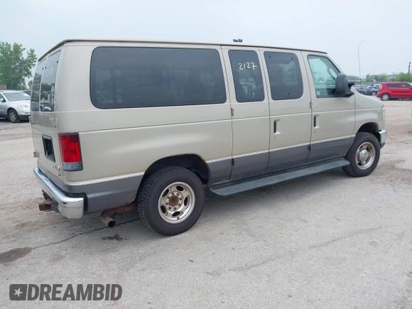 2009 Ford Econoline Passenger XL с VIN 1FMNE11L09DA70797, выставлен на аукционе IAAI как лот 42512127 с пробегом 180 509 миль миль и . История ставок и продаж доступна на DreamBid. Изображение 4.