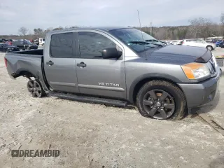 2015 Nissan Titan SV z VIN 1N6BA0ED5FN501508, wystawiony jako Copart lot #43399955 z przebiegiem 137 140 mil mil oraz Szkoda całkowita • Salvage title. Historia ofert i sprzedaży dostępna na DreamBid. Obrazek 4.