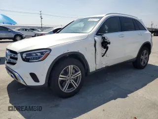 2021 Mercedes-Benz GLC 300 z VIN W1N0G8EBXMV307228, wystawiony jako Copart lot #53122025 z przebiegiem 67 651 mil mil oraz Szkoda całkowita • Salvage title. Historia ofert i sprzedaży dostępna na DreamBid. Obrazek 1.