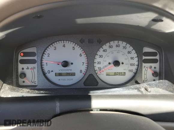 1999 Toyota Corolla VE с VIN 1NXBR18E9XZ210292, выставлен на аукционе Copart как лот 58518975 с пробегом 80 953 миль миль и Списание • Salvage title. История ставок и продаж доступна на DreamBid. Изображение 9.