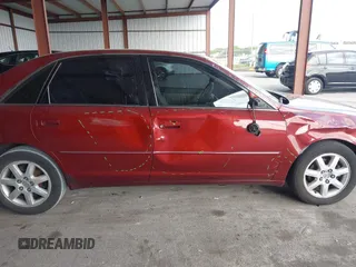 2000 Toyota Avalon XL z VIN 4T1BF28B7YU005222, wystawiony jako IAAI lot #42310903 z przebiegiem 118 700 mil mil oraz . Historia ofert i sprzedaży dostępna na DreamBid. Obrazek 12.