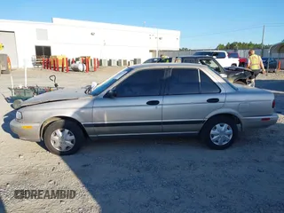 1993 Nissan Sentra E z VIN JN1EB31P3PU217402, wystawiony jako IAAI lot #42051237 z przebiegiem 363 365 mil mil oraz . Historia ofert i sprzedaży dostępna na DreamBid. Obrazek 14.