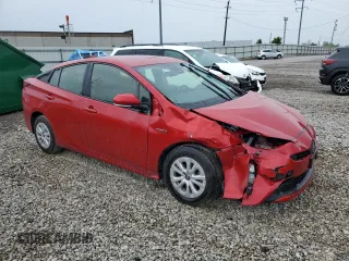 2021 Toyota Prius L Eco z VIN JTDKAMFU0M3145597, wystawiony jako Copart lot #57846175 z przebiegiem 93 882 mil mil oraz Szkoda całkowita • Salvage title. Historia ofert i sprzedaży dostępna na DreamBid. Obrazek 4.