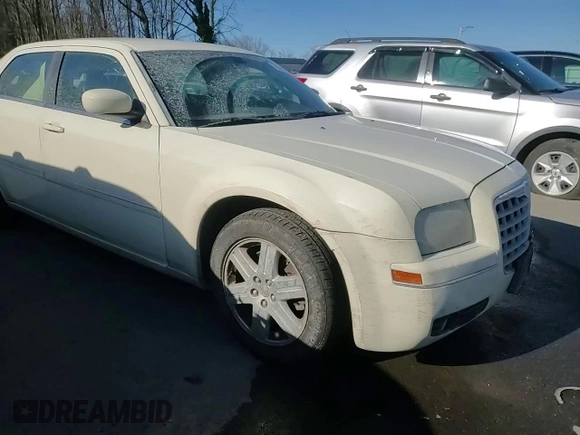 2006 Chrysler 300 Touring with VIN 2C3KK53G16H479854, listed as a Copart auction lot 87967275 with 140,110 mi miles and Salvage Title. Bid and sale history available at carsss.com. Image 11.