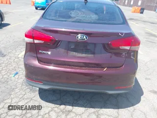 2017 Kia Forte LX with VIN 3KPFK4A71HE042784, listed as a IAAI auction lot 42152726 with 165,474 mi miles. Bid and sale history available at carsss.com. Image 16.