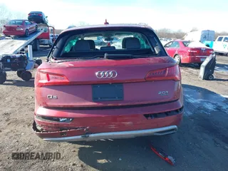 2018 Audi Q5 Premium Plus with VIN WA1BNAFY8J2120240, listed as a IAAI auction lot 41154361 with 77,848 mi miles. Bid and sale history available at carsss.com. Image 16.