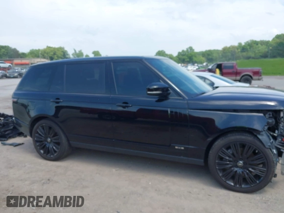 2020 Land Rover Range Rover z VIN SALGS5SE1LA598279, wystawiony jako IAAI lot #42263796 z przebiegiem 64 623 mil mil oraz . Historia ofert i sprzedaży dostępna na DreamBid. Obrazek 13.