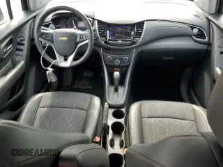 2020 Chevrolet Trax LT z VIN KL7CJLSB6LB078377, wystawiony jako Copart lot #53207845 z przebiegiem 8 939 mil mil oraz Szkoda całkowita • Salvage title. Historia ofert i sprzedaży dostępna na DreamBid. Obrazek 8.
