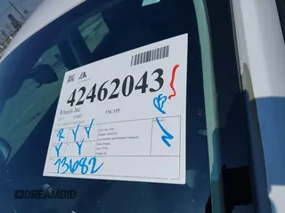 2017 Ford Escape S z VIN 1FMCU0F72HUE74070, wystawiony jako IAAI lot #42462043 z przebiegiem 73 682 mil mil oraz . Historia ofert i sprzedaży dostępna na DreamBid. Obrazek 17.