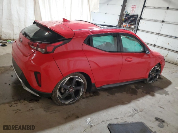 2019 Hyundai Veloster Turbo R-Spec with VIN KMHTH6AB8KU013806, listed as a Copart auction lot 67036063 with 15,599 mi miles. Bid and sale history available at carsss.com. Image 3.