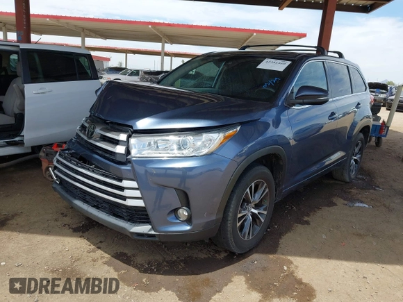 2018 Toyota Highlander LE with VIN 5TDZZRFH0JS285957, listed as a IAAI auction lot 42381460 with 85,183 mi miles and . Bid and sale history available at DreamBid. Image 18.