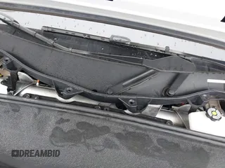 2022 Tesla Model X Plaid z VIN 7SAXCBE67NF339557, wystawiony jako IAAI lot #41825360 z przebiegiem 70 mil mil oraz . Historia ofert i sprzedaży dostępna na DreamBid. Obrazek 19.