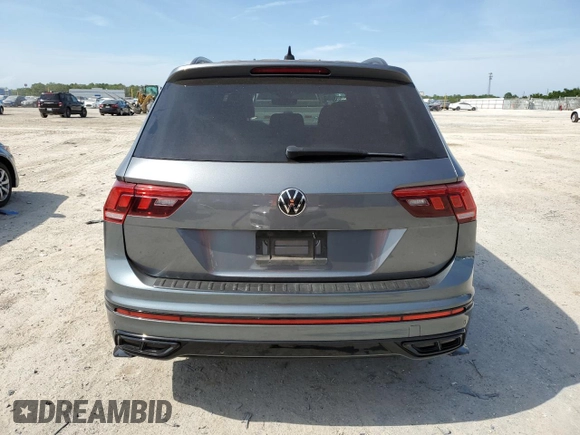 2022 Volkswagen Tiguan SE R-Line Black with VIN 3VVCB7AX6NM081880, listed as a Copart auction lot 54102735 with 52,010 mi miles and Salvage Title. Bid and sale history available at DreamBid. Image 6.