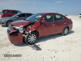 2016 Nissan Versa S z VIN 3N1CN7APXGL827197, wystawiony jako Copart lot #52767275 z przebiegiem 201 716 mil mil oraz Szkoda całkowita • Salvage title. Historia ofert i sprzedaży dostępna na DreamBid. Obrazek 1.