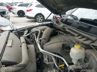 2016 Ram 1500 Big Horn z VIN 3C6RR6LT6GG360327, wystawiony jako IAAI lot #43154905 z przebiegiem 162 896 mil mil oraz . Historia ofert i sprzedaży dostępna na DreamBid. Obrazek 22.