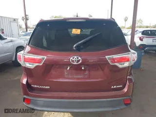 2015 Toyota Highlander LE with VIN 5TDBKRFH1FS147423, listed as a IAAI auction lot 41830801 with 1 mi miles. Bid and sale history available at carsss.com. Image 16.