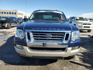2006 Ford Explorer Eddie Bauer z VIN 1FMEU64E46UB55487, wystawiony jako Copart lot #46330805 z przebiegiem 127 795 mil mil oraz Szkoda całkowita • Salvage title. Historia ofert i sprzedaży dostępna na DreamBid. Obrazek 5.