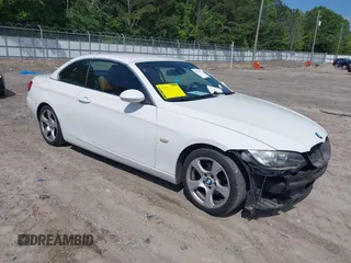 2009 BMW 3 Series 328i z VIN WBAWL13529PX26345, wystawiony jako IAAI lot #42222011 z przebiegiem 99 122 mil mil oraz . Historia ofert i sprzedaży dostępna na DreamBid. Obrazek 1.