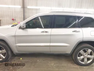 2012 Jeep Grand Cherokee Limited with VIN 1C4RJEBT0CC206480, listed as a IAAI auction lot 41902135 with 182,988 mi miles. Bid and sale history available at carsss.com. Image 14.