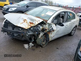 2008 Nissan Sentra 2.0 with VIN 3N1AB61E18L674767, listed as a IAAI auction lot 41924234 with Not provided miles and . Bid and sale history available at DreamBid. Image 2.