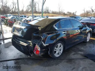 2014 Nissan Altima 3.5 SL with VIN 1N4BL3AP6EC406440, listed as a IAAI auction lot 41388945 with 115,447 mi miles. Bid and sale history available at carsss.com. Image 4.