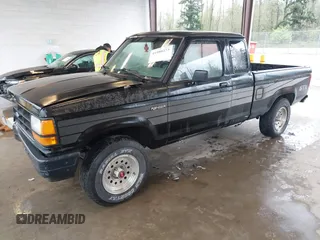1989 Ford Ranger with VIN 1FTCR15T2KPB41366, listed as a IAAI auction lot 41980273 with 57,772 mi miles. Bid and sale history available at carsss.com. Image 17.
