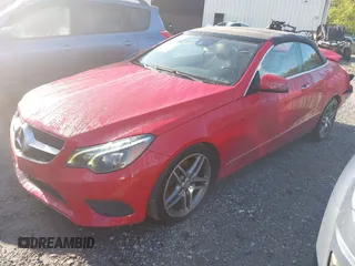 2014 Mercedes-Benz E 350 with VIN WDDKK5KF1EF261052, listed as a IAAI auction lot 42008190 with 64,822 mi miles and . Bid and sale history available at DreamBid. Image 17.