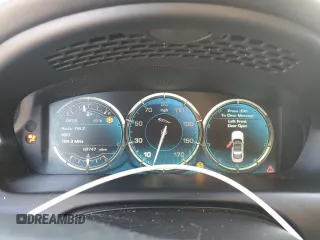 2014 Jaguar XJ Portfolio with VIN SAJWJ2GD6E8V73491, listed as a Copart auction lot 42472345 with 68,747 mi miles and Salvage title. Bid and sale history available at DreamBid. Image 9.