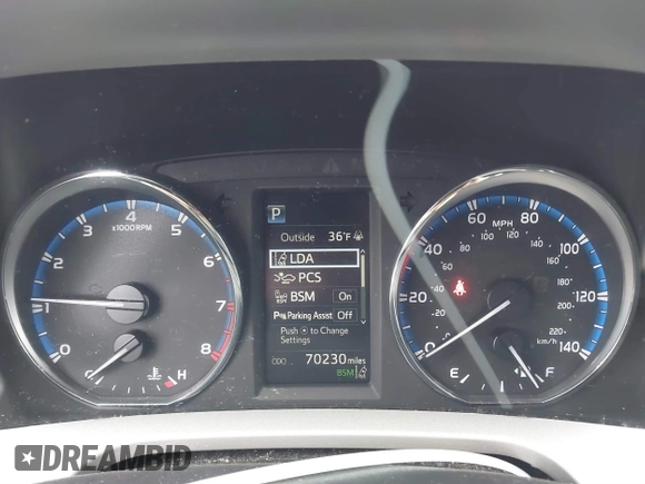2016 Toyota RAV4 XLE с VIN 2T3RFREV0GW508957, выставлен на аукционе IAAI как лот 41522156 с пробегом 70 230 миль миль и . История ставок и продаж доступна на DreamBid. Изображение 7.